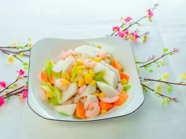 月子膳食